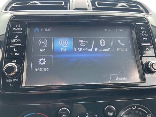 Vehicle image 23 of 25