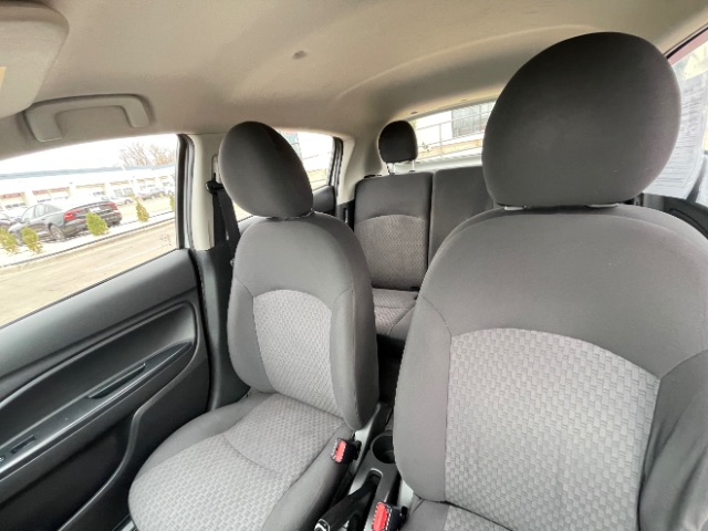 Vehicle image 16 of 25