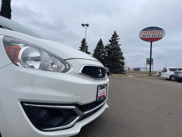 Vehicle image 8 of 25