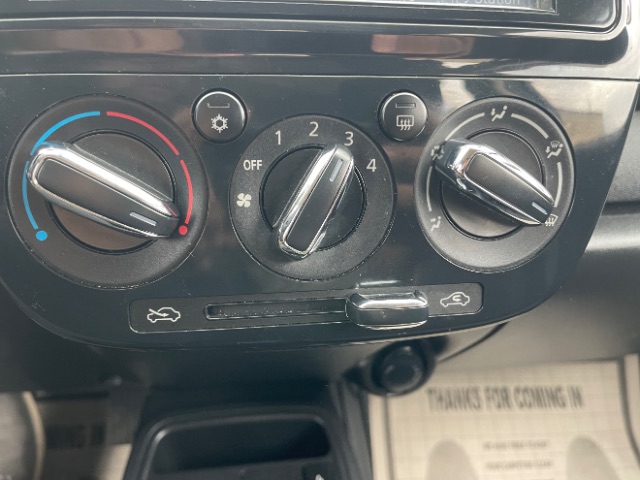 Vehicle image 20 of 25