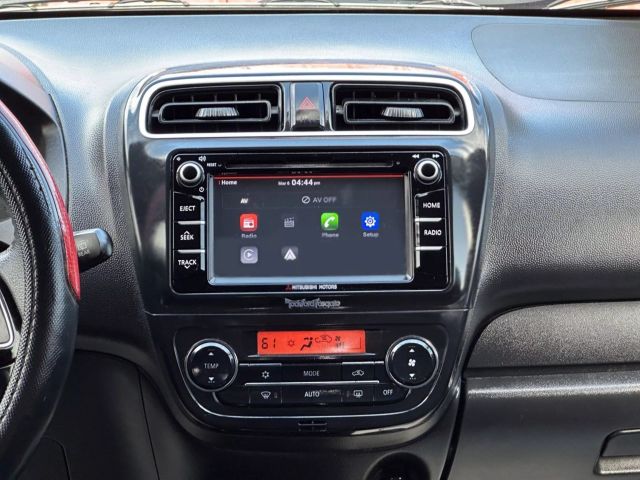 Vehicle image 14 of 24