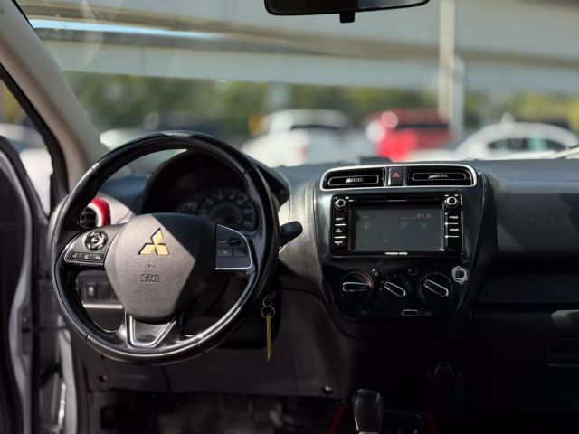 Vehicle image 16 of 33