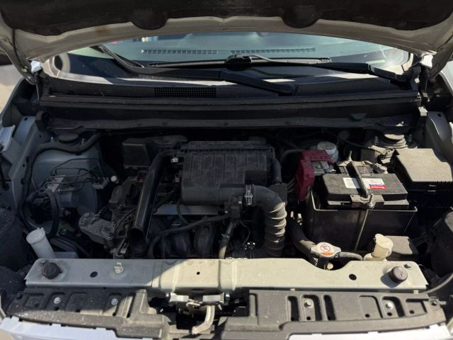 Vehicle image 33 of 33