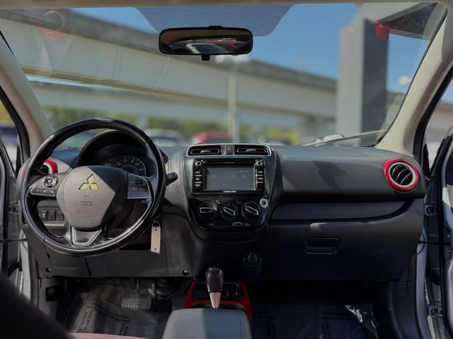 Vehicle image 19 of 33