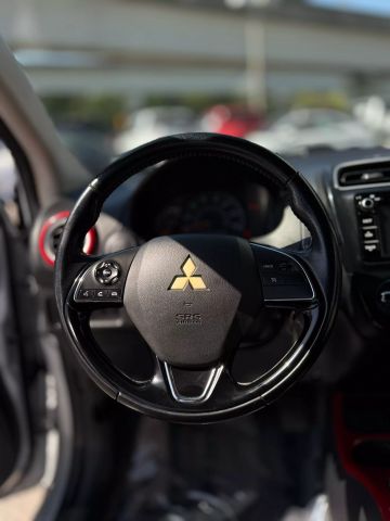 Vehicle image 15 of 33