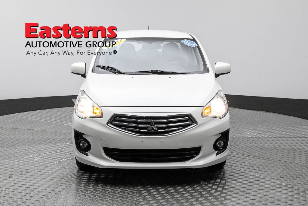 Vehicle image 9 of 60