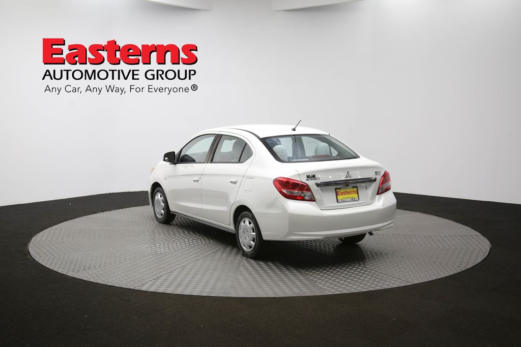 Vehicle image 33 of 60