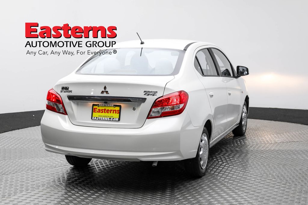 Vehicle image 21 of 60