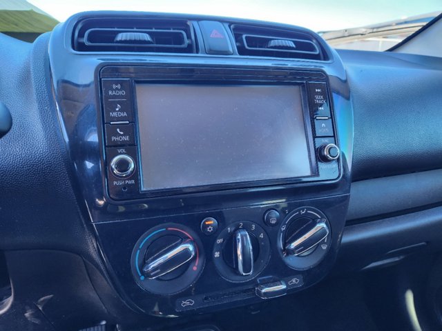 Vehicle image 25 of 30