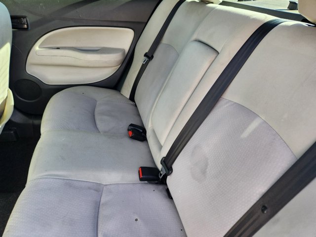 Vehicle image 10 of 30