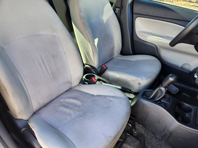 Vehicle image 18 of 30
