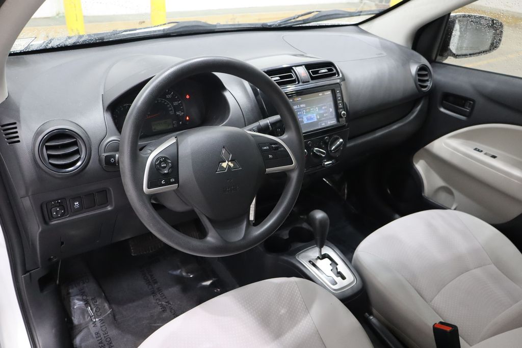 Vehicle image 15 of 34