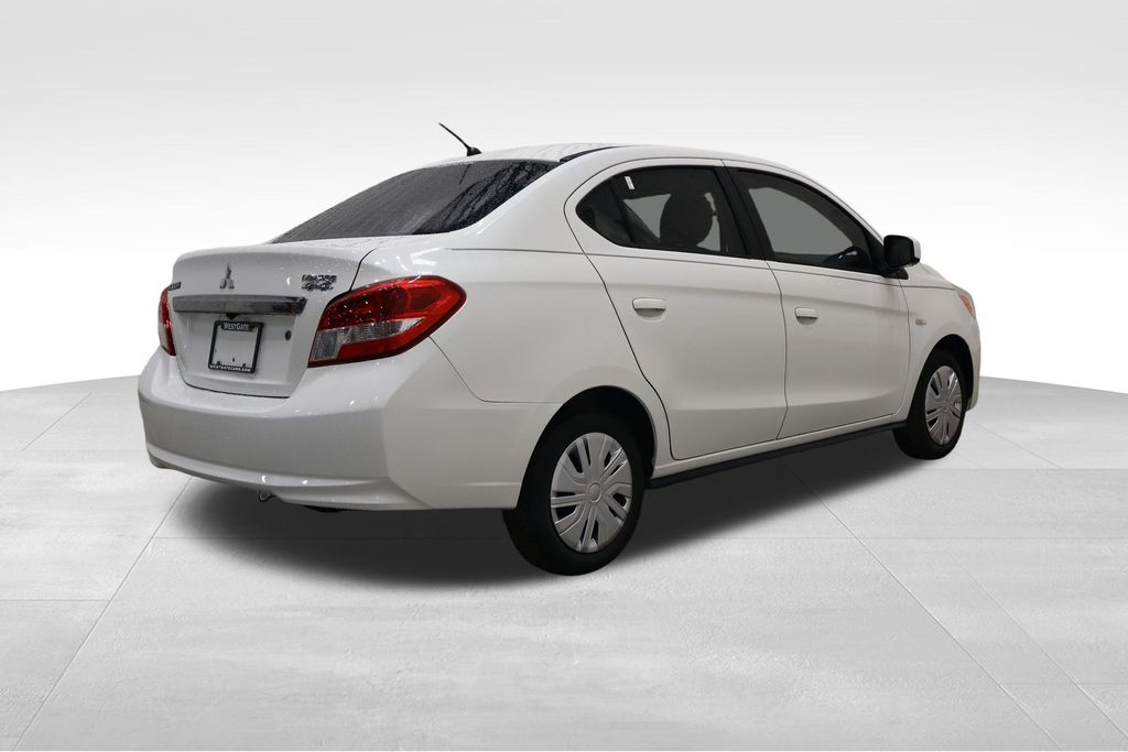 Vehicle image 4 of 34