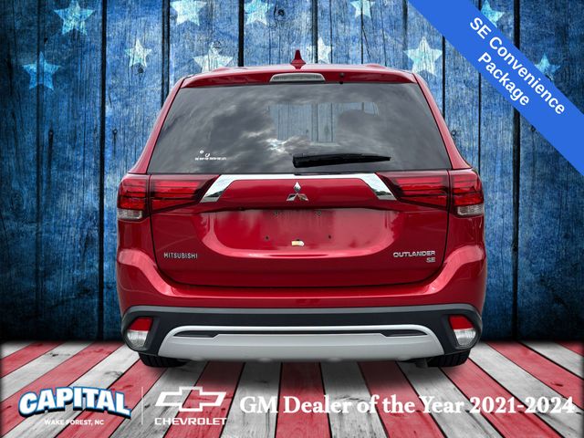 Vehicle image 11 of 19