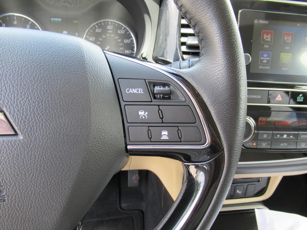 Vehicle image 20 of 34