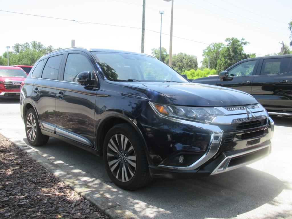 Vehicle image 2 of 34