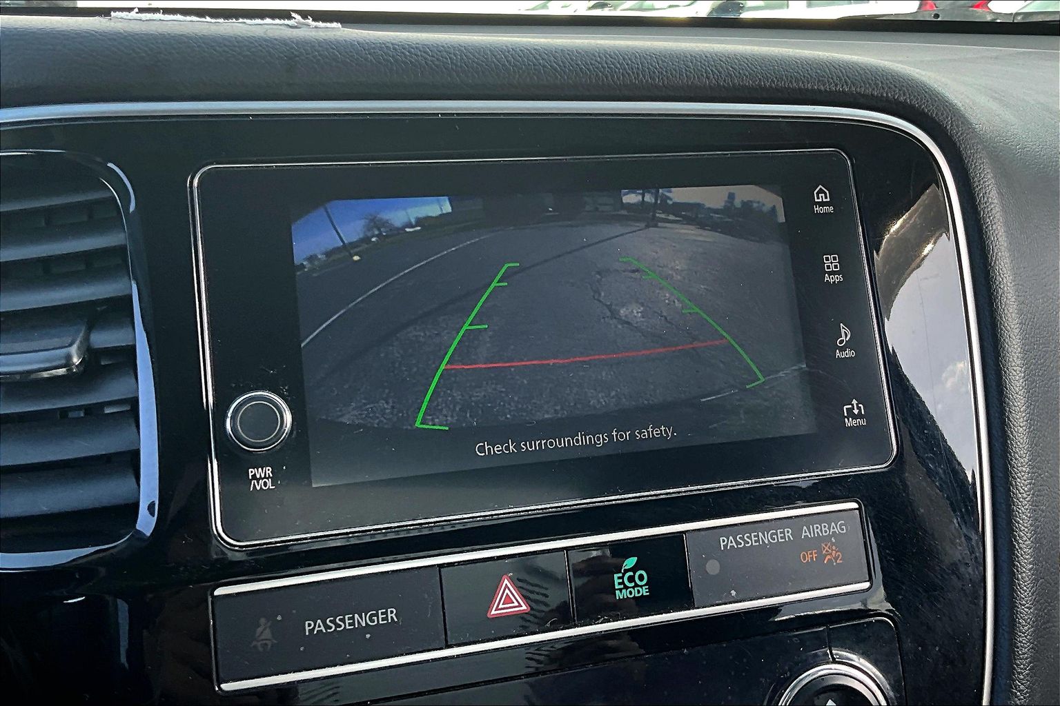 2019 Mitsubishi Outlander Image 21 of 32