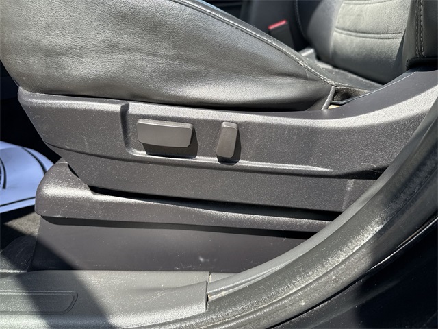 Vehicle image 33 of 33