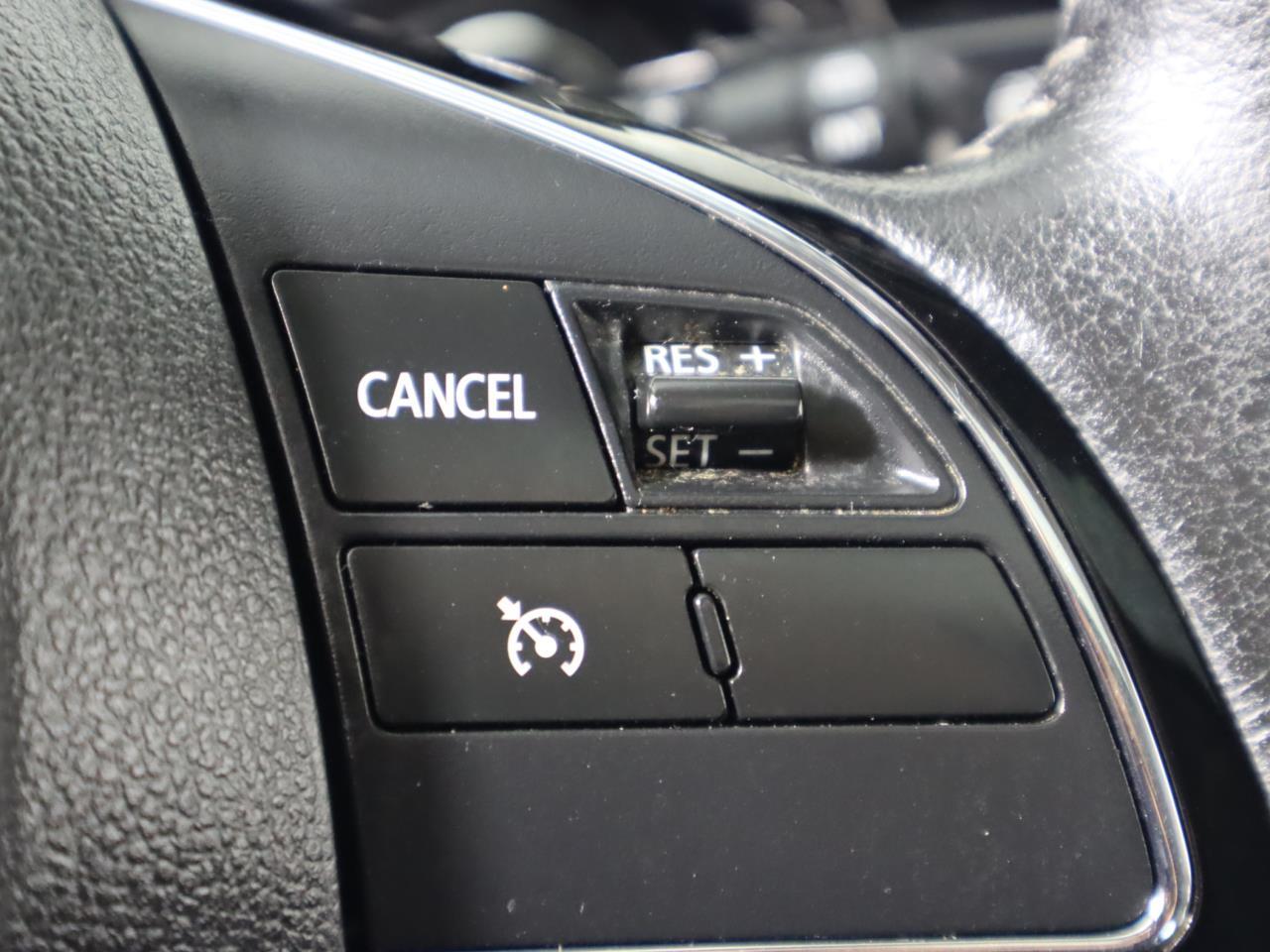 Vehicle image 13 of 45