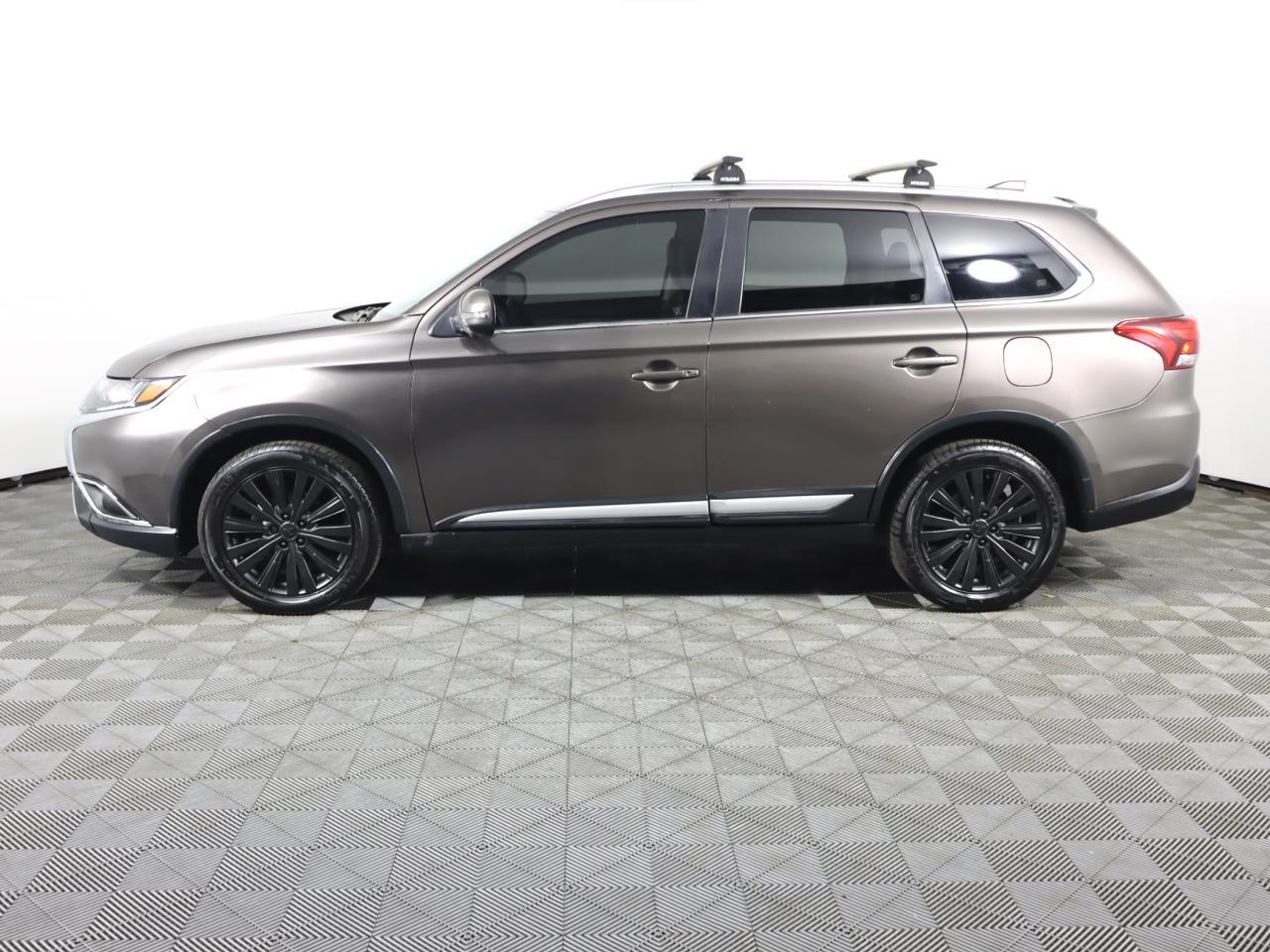 Vehicle image 7 of 45