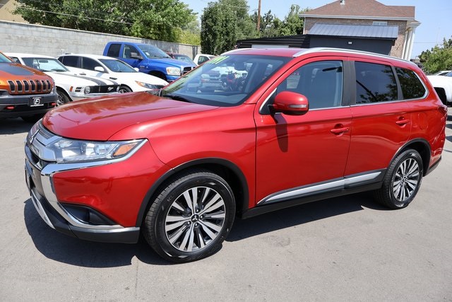 Vehicle image 2 of 52