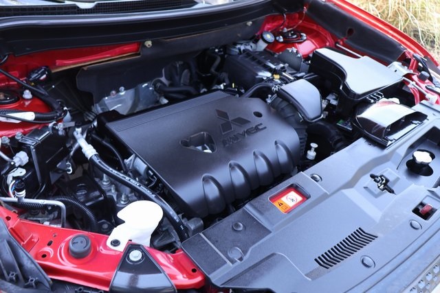 Vehicle image 10 of 52