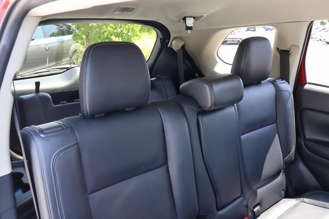 Vehicle image 20 of 52