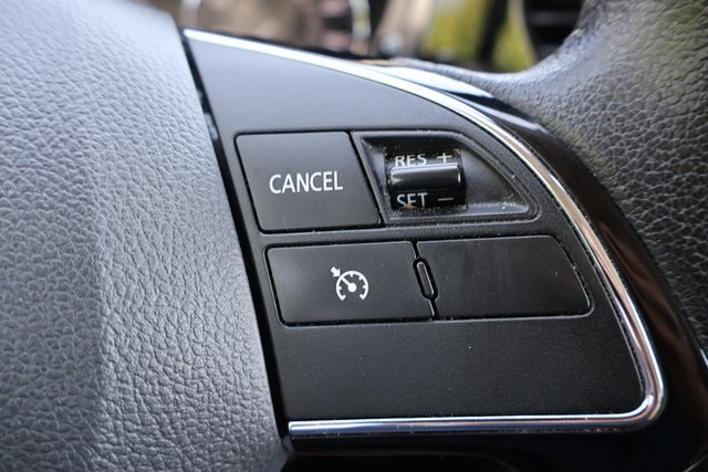 Vehicle image 46 of 52