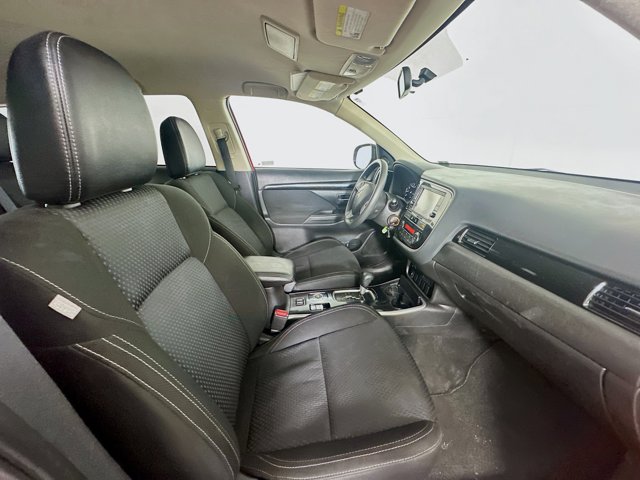 Vehicle image 27 of 29