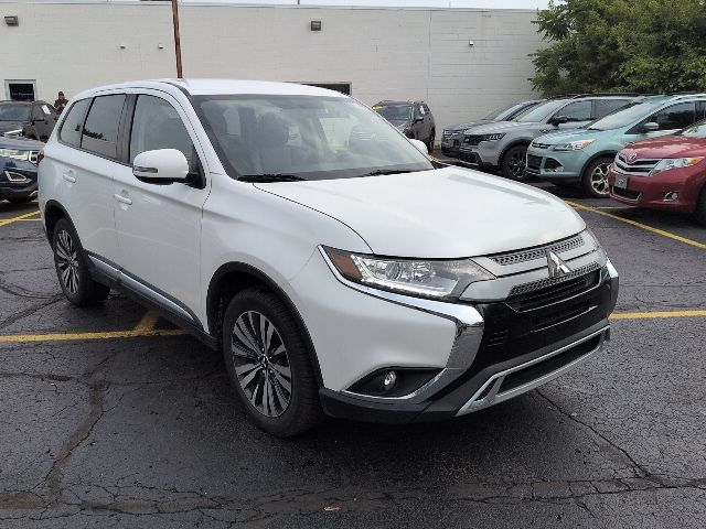Vehicle image 6 of 12