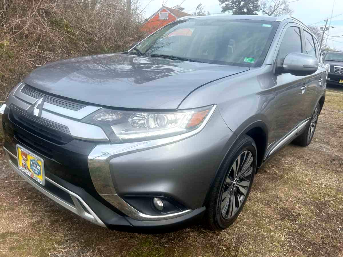 Vehicle image 1 of 18