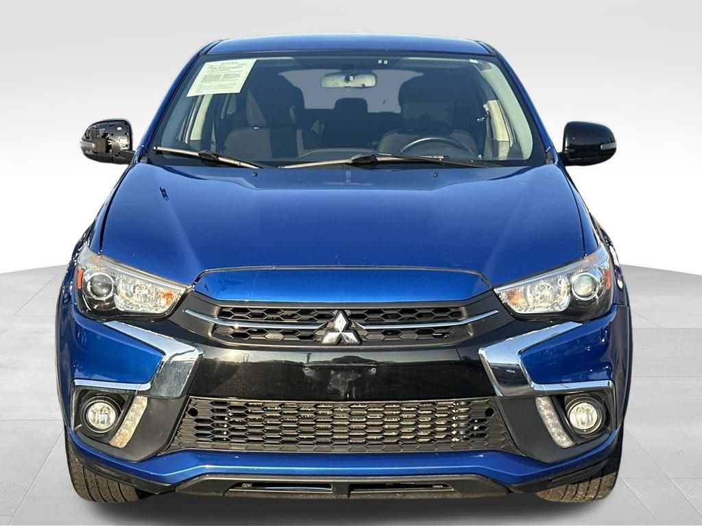 Vehicle image 2 of 28