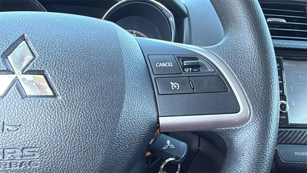 Vehicle image 24 of 35