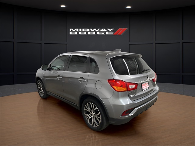 Vehicle image 5 of 26