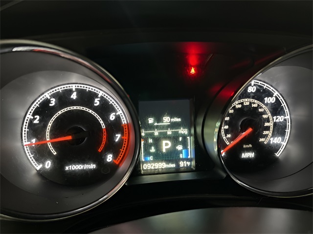 Vehicle image 14 of 26