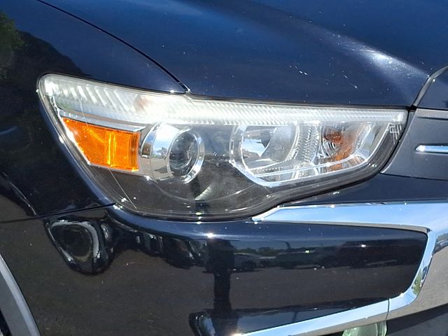 Vehicle image 9 of 31