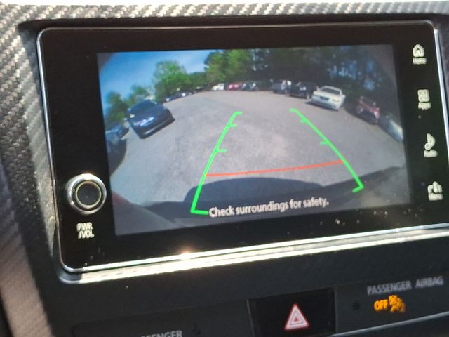 Vehicle image 18 of 31
