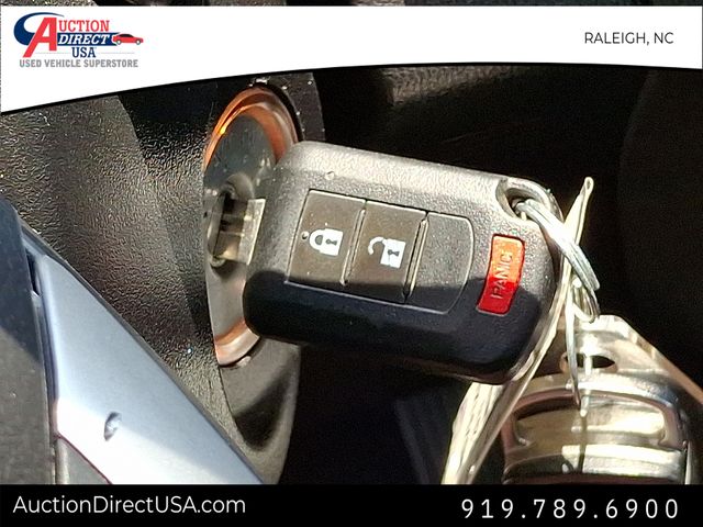 Vehicle image 24 of 37