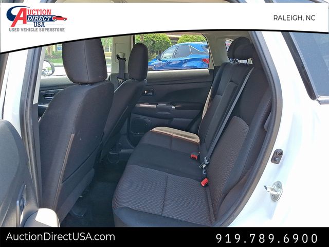 Vehicle image 12 of 37