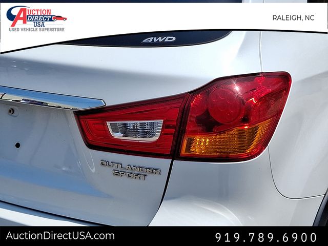 Vehicle image 25 of 37