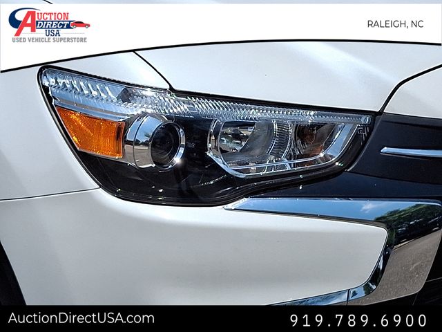 Vehicle image 22 of 37