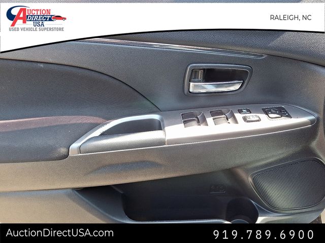 Vehicle image 23 of 37