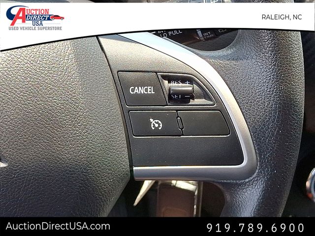 Vehicle image 27 of 37