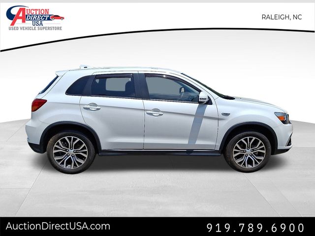 Vehicle image 4 of 37