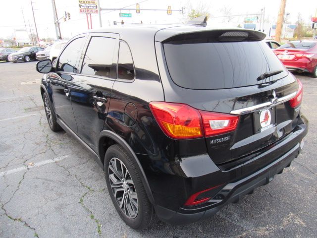 Vehicle image 6 of 17