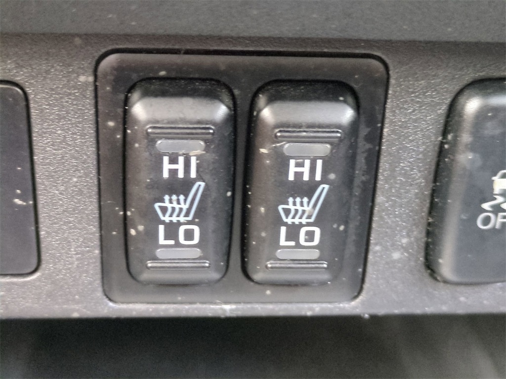 Vehicle image 22 of 29