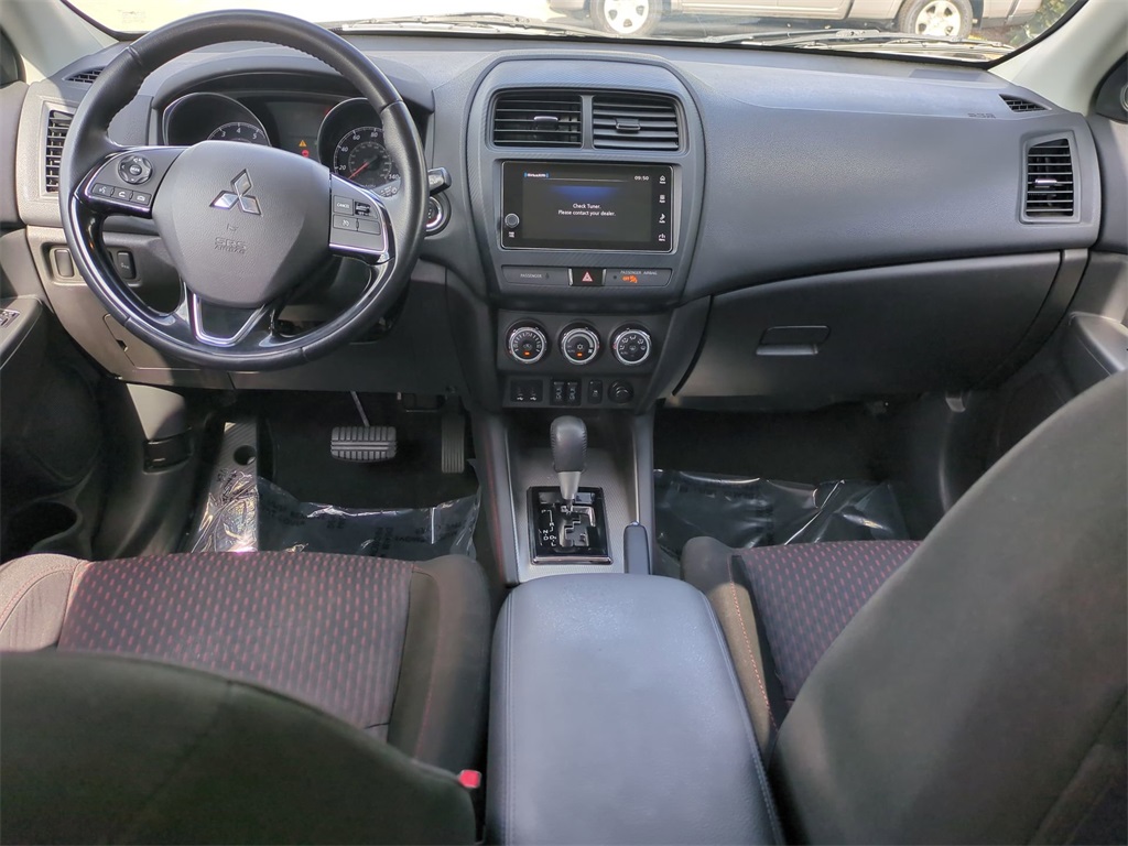 Vehicle image 15 of 29