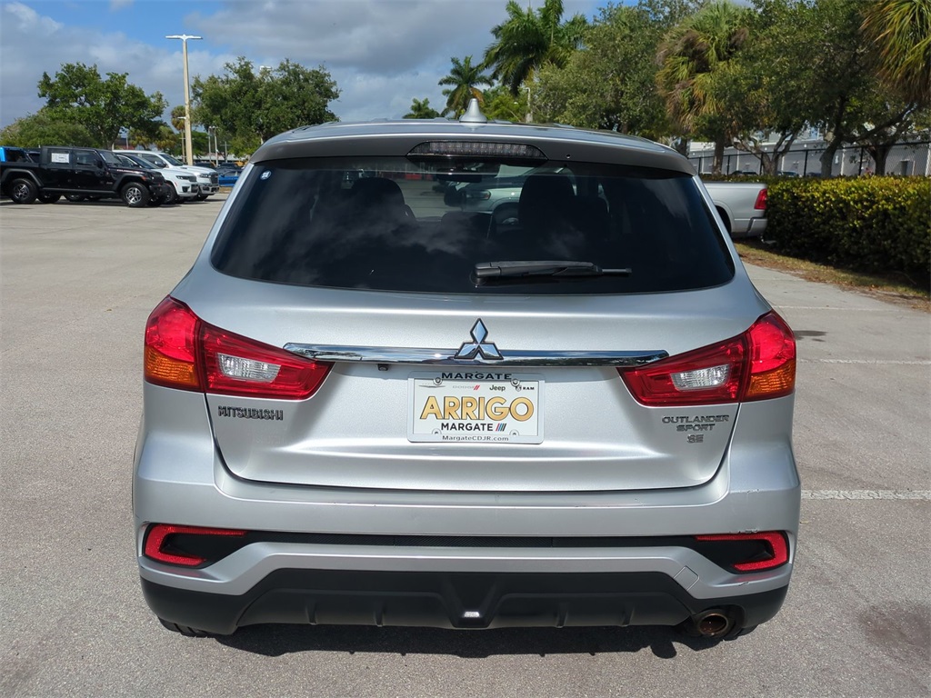 Vehicle image 7 of 29