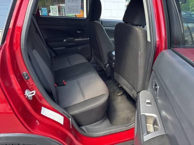 Vehicle image 12 of 22