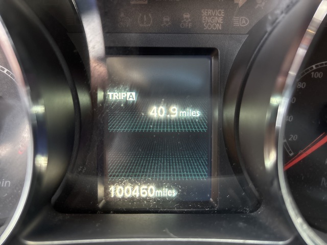 Vehicle image 14 of 22
